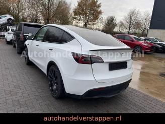 krockskadad bil auto Tesla Model 3 Model Y Performance Dual AWD 393KW 2024/4