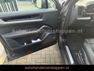 Porsche Cayenne E-Hybrid Exclusive Design Matric ACC picture 20