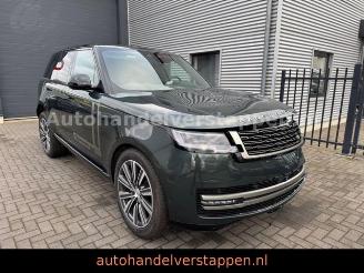 Vaurioauto  passenger cars Land Rover Range Rover SE P460 Hybrid AWD NEUWAGEN 2025/10