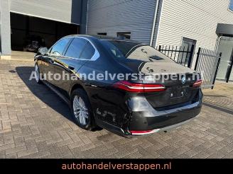 krockskadad bil auto BMW i5 Limousine 40 eDrive 250KW Cockpit Plus Panora 2025/4