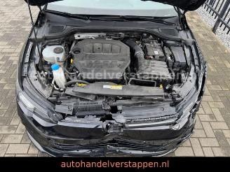 Volkswagen Golf VIII Lim. R 4Motion Performance Pano HUD picture 17