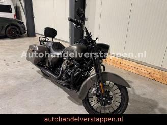 Harley-Davidson Road King Special - Krugger picture 3