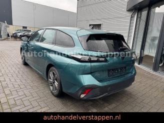 Peugeot 308 III SW Active Pack 1.5HDI 96KW picture 2