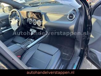 Mercedes EQA 250+ AMG SPORT Pano Burm HUD Facelift picture 23