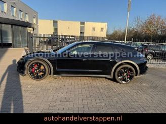 Porsche Taycan Cross Turismo 4S Glasdach picture 8