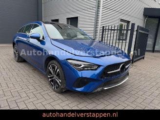 Schadeauto Mercedes Cla-klasse 250e Shooting Brake Panorama Facelift 2023/12