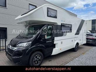 Vrakbiler auto Adria Master  2022/2