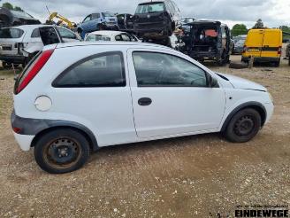 Opel Corsa Corsa C (F08/68), Hatchback, 2000 / 2009 1.2 16V picture 3