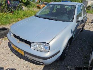 Vrakbiler auto Volkswagen Golf Golf IV (1J1), Hatchback, 1997 / 2005 1.4 16V 2000/6