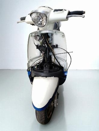 Peugeot  50 DJANGO picture 9