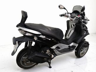 Piaggio  YOURBAN picture 3