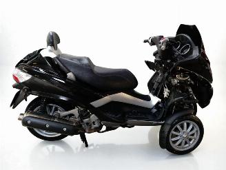 Piaggio  MP3 picture 1