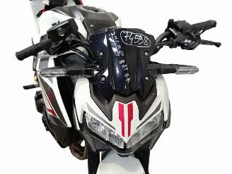 Kawasaki Z 900  picture 6