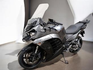 Kawasaki GTR 1400  picture 3