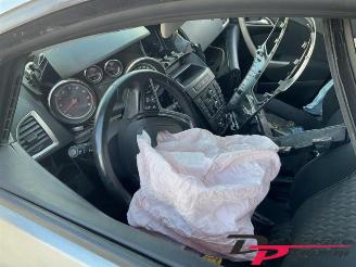 Opel Astra Astra J (PC6/PD6/PE6/PF6), Hatchback 5-drs, 2009 / 2015 1.4 16V ecoFLEX picture 10