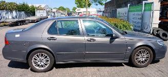 Saab 9-5 1.9 TiD 16V Sedan 4Dr Diesel 1.910cc picture 12