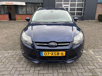 Ford Focus 1.0 EcoBoost WAGON picture 8