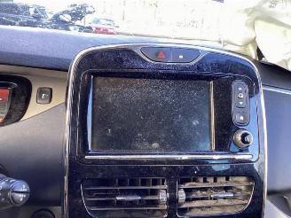 Renault Zoé Zoe (AG), Hatchback 5-drs, 2012 46kW picture 16