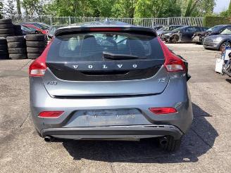 Volvo V-40 V40 (MV), Hatchback 5-drs, 2012 / 2019 1.5 T3 16V Geartronic picture 6