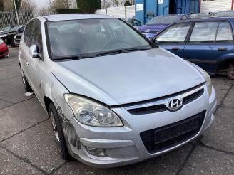 Hyundai I-30 i30 (FD), Hatchback, 2007 / 2011 2.0 CVVT 16V picture 1