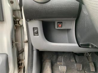 Toyota Aygo Aygo (B10), Hatchback, 2005 / 2014 1.0 12V VVT-i picture 19