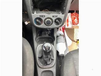 Opel Corsa Corsa D, Hatchback, 2006 / 2014 1.4 Euro 5 picture 20