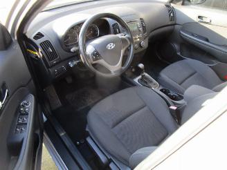 Hyundai I-30 1.6sw picture 7