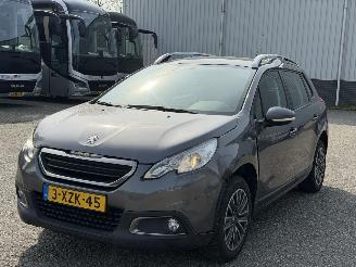 damaged passenger cars Peugeot 2008 1.2 PureTech Active AUTOMAAT 2014/11
