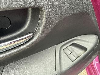 Toyota Aygo 1.0 VVT-iX-CITE BOUWJAAR 2019 LICHTE SCHADE!  5750 EURO picture 9