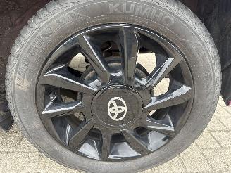 Toyota Aygo 1.0 VVT-iX-CITE BOUWJAAR 2019 LICHTE SCHADE!  5750 EURO picture 8