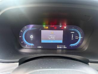 Volvo V-90 2.0 T6 AWD PLUGIN PANO HARMAN/KARDON picture 22