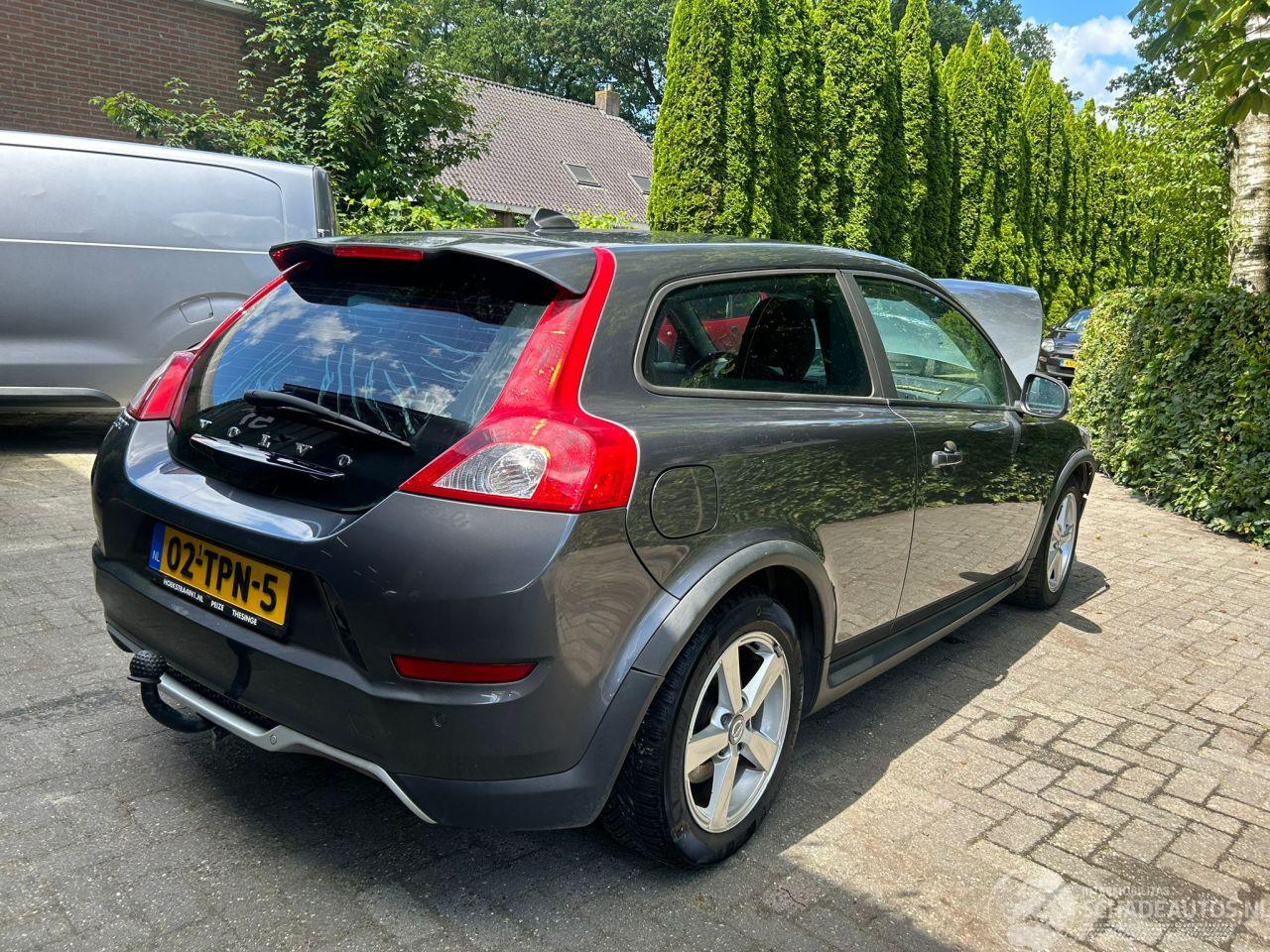 Volvo C-30 1.6 D2 R-DESIGN PRO