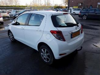 Toyota Yaris Yaris III (P13), Hatchback, 2010 / 2020 1.33 16V Dual VVT-I picture 5