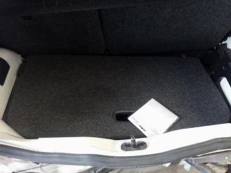 Volkswagen Up! Up! (121), Hatchback, 2011 1.0 12V 60 picture 23