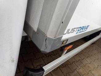 Renault Master Master III (EV/HV/UV/VA/VB/VD/VF/VG/VJ), Chassis-Cabine, 2010 2.3 dCi 145 16V FWD picture 9