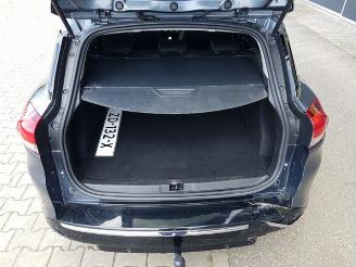 Renault Clio Estate 0.9 TCe Limited picture 21