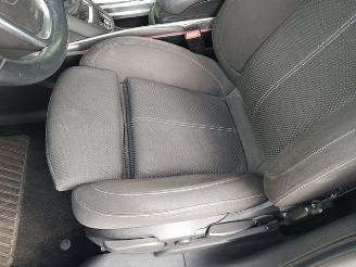 Opel Zafira Tourer 1.6 CDTI Business+ picture 25