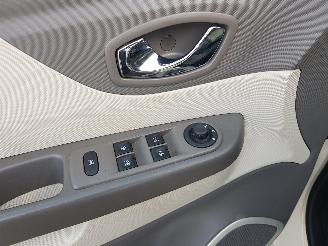 Renault Captur 0.9 TCe Expression picture 27