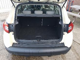 Renault Captur 0.9 TCe Expression picture 21