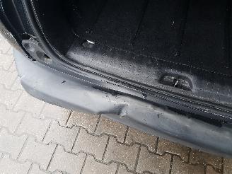 Peugeot 2008 1.2 VTi Active Pack Premium Automatic picture 10