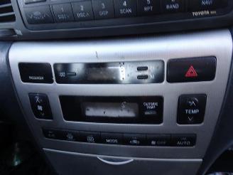 Toyota Corolla 1.6 16v picture 6