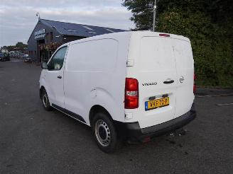 Opel Vivaro 1.5 CDTi picture 2