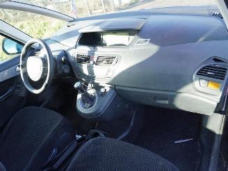 Citroën C4-picasso 1.8 16v picture 5