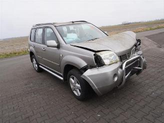 Nissan X-Trail 2.0 16v 4x4 picture 4