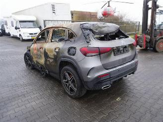 Mercedes GLA 200 Turbo picture 2