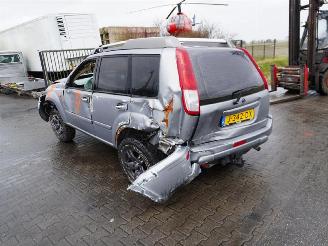 Nissan X-Trail 2.0 16v picture 2