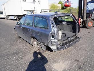 Volvo V-50 2.4 20v picture 2