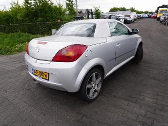 Opel Tigra 1.4 16v picture 1
