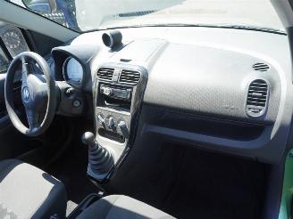 Suzuki Splash 1.0 12v picture 9