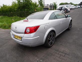 Vrakbiler auto Renault Mégane CC 2.0 16v 2006/7